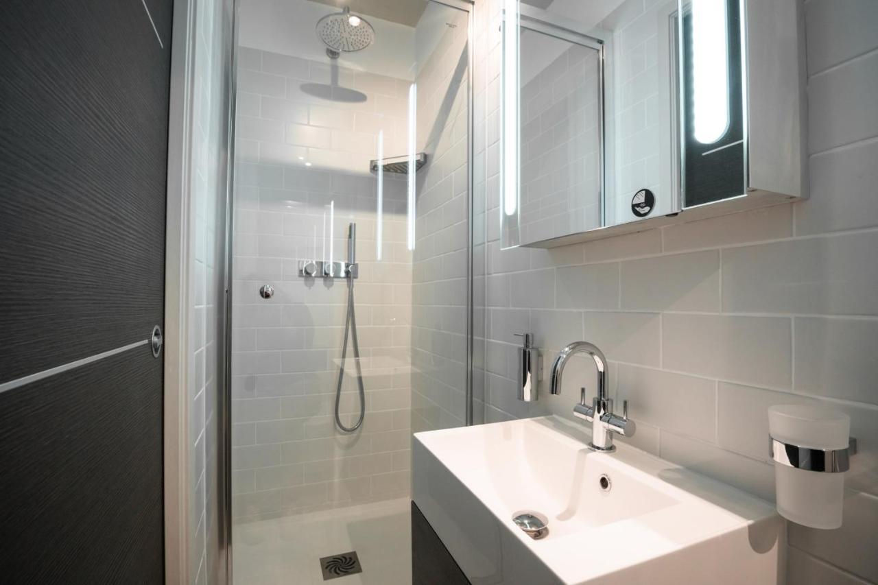 2-Bedroom Apartment Pointe Croisette Peaceful Walk To The Beach Cannes Kültér fotó